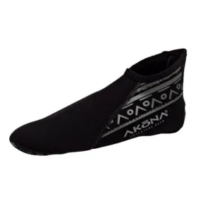 AKONA 2mm Low-Cut Sock with Printed Traction Sole