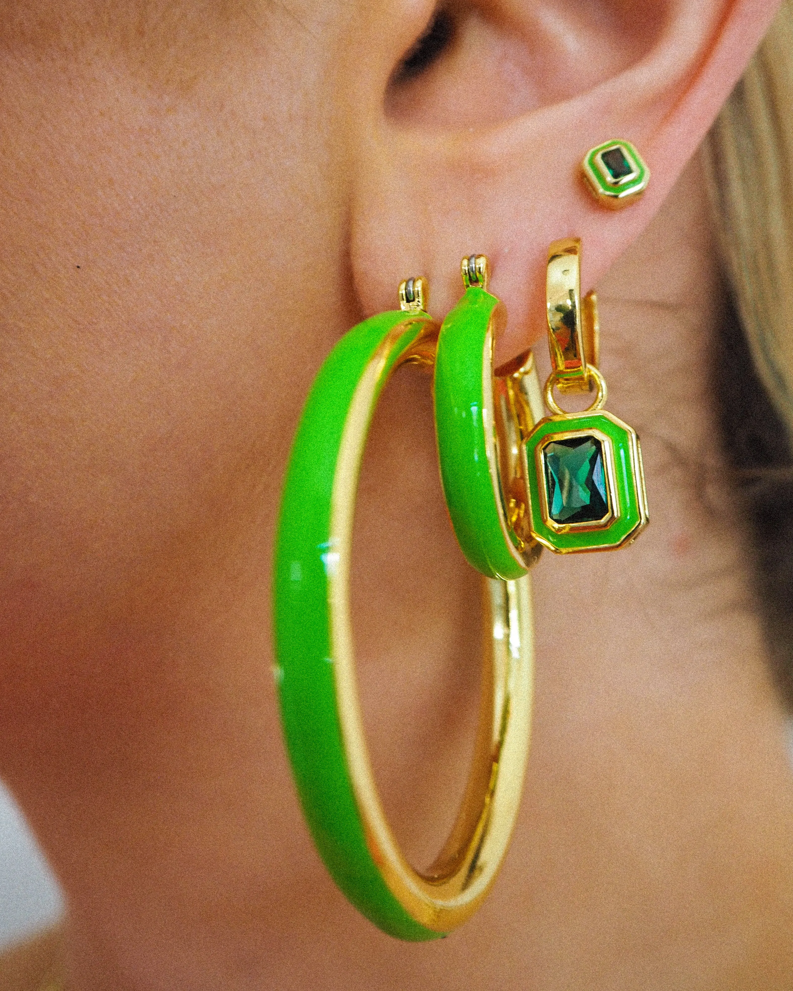 Bezel Studs- Bright Green- Gold