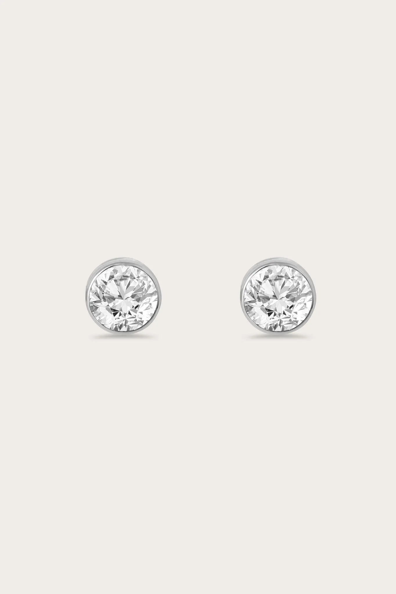 Bezel Studs Large (1tcw)